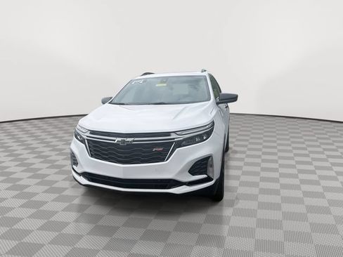 Certified 2023 Chevrolet Equinox RS w/ RS Leather Package AWD/4WD image 4