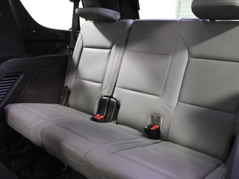 Used 2022 Chevrolet Tahoe LT w/ Luxury Package image 21