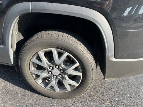 Used 2023 GMC Acadia SLT AWD/4WD image 30