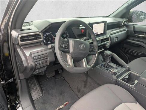 Used 2025 Toyota Tacoma TRD Off-Road AWD/4WD image 9