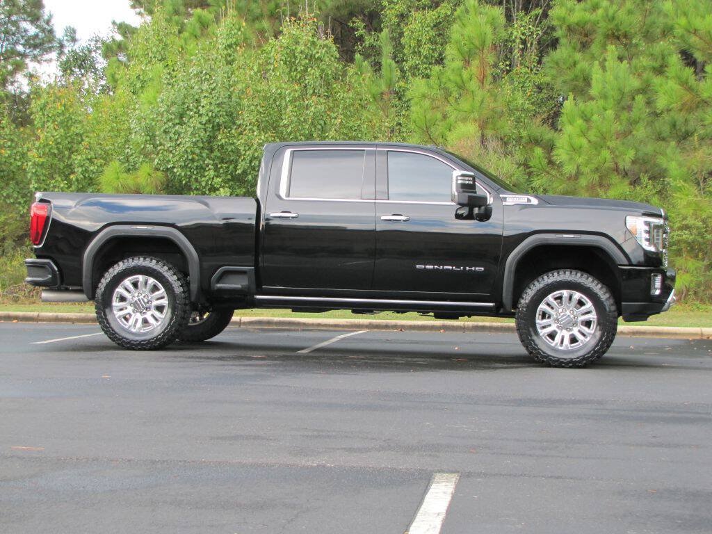 Used 2021 GMC Sierra 2500 Denali w/ Denali Ultimate Package AWD/4WD image 4