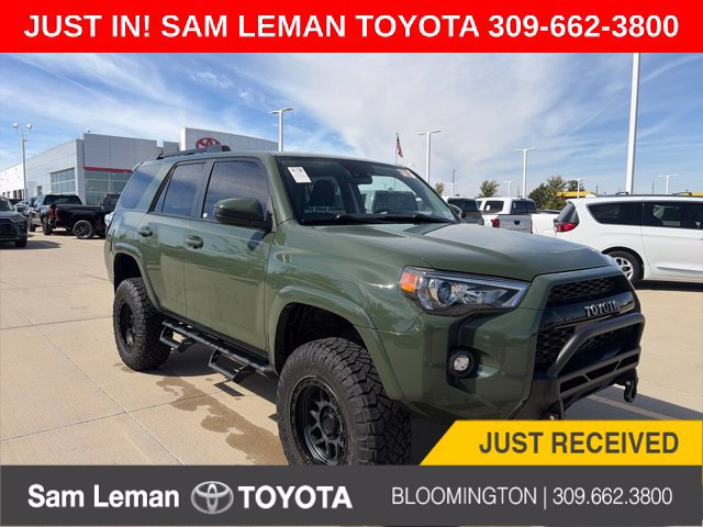 Used 2021 Toyota 4Runner Trail Special Edition AWD/4WD image 1