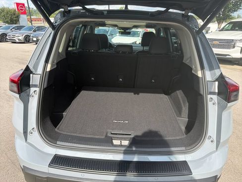 Certified 2026 Nissan Rogue Dark Armor FWD image 23