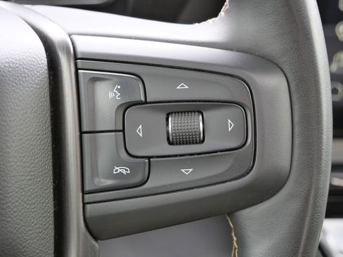 Used 2025 GMC Sierra 2500 AT4 w/ AT4 Premium Plus Package AWD/4WD image 40