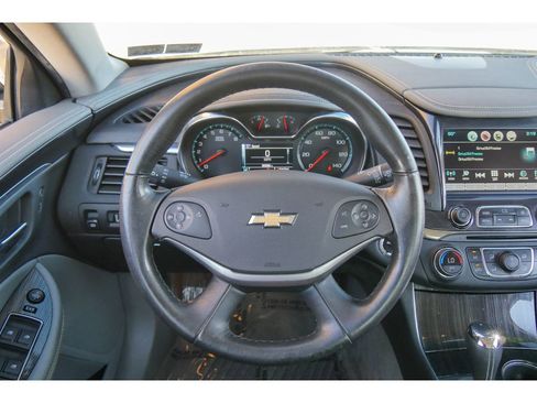 Used 2016 Chevrolet Impala LTZ image 20