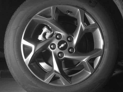 Used 2025 Chevrolet Trax LT FWD image 15