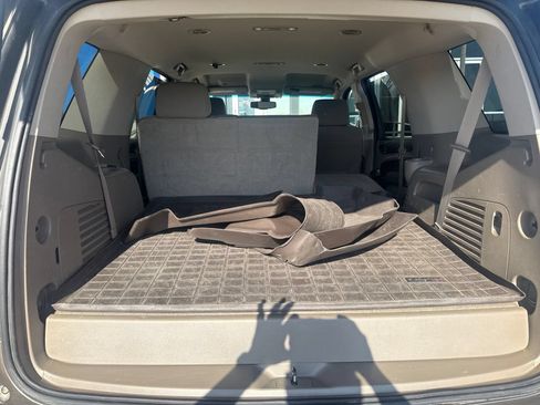 Used 2016 Chevrolet Tahoe LS RWD image 9