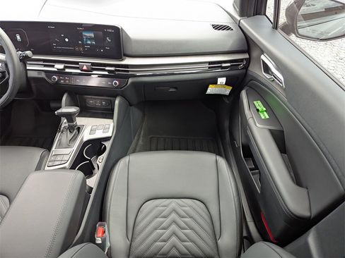 New 2026 Kia Sportage X-Line image 16
