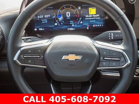 Used 2026 Chevrolet Equinox LT FWD image 48