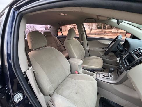 Used 2012 Toyota Corolla L image 17