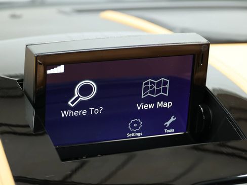 Used 2012 Aston Martin V8 Vantage V8 Convertible 2D image 33