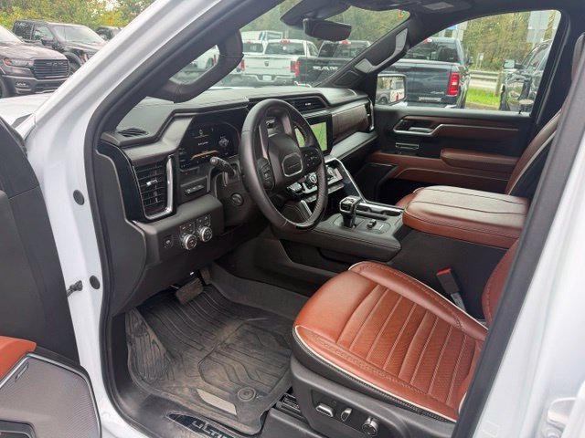 Used 2026 GMC Sierra 1500 Denali Ultimate AWD/4WD image 2