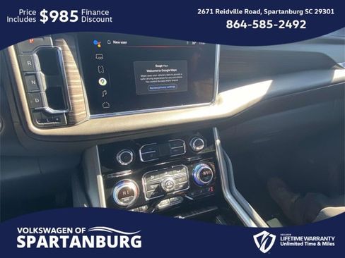 Used 2022 GMC Yukon XL Denali w/ Denali Premium Package image 23