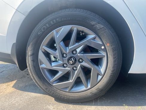 New 2025 Hyundai Elantra Blue image 25