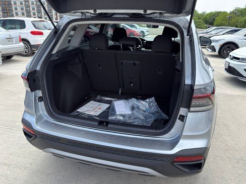 New 2026 Volkswagen Taos S FWD image 8
