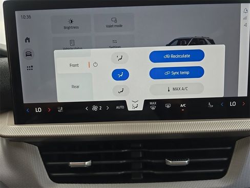 New 2025 Ford Explorer Active w/ Active Comfort Package image 25