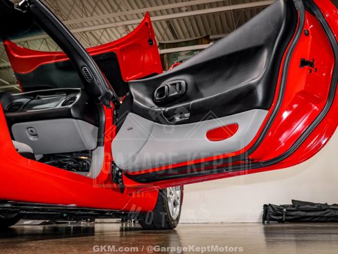 Used 1999 Chevrolet Corvette Convertible w/ Memory Pkg RWD image 73