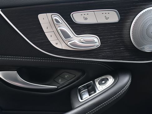 Used 2021 Mercedes-Benz C 300 Coupe image 15
