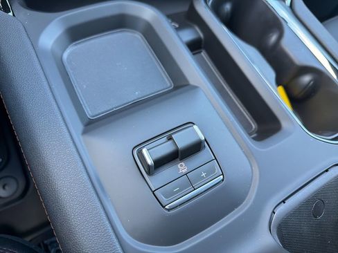 New 2026 GMC Sierra 2500 AT4 w/ AT4 Premium Plus Package image 21