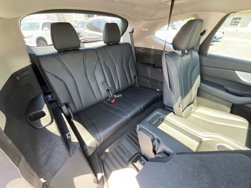 Certified 2023 Acura MDX SH-AWD w/ Technology Package image 24