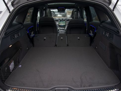 New 2026 Mercedes-Benz GLC 300 4MATIC image 23