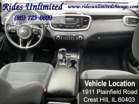 Used 2018 Kia Sorento L image 34