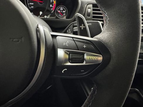 Used 2020 BMW M4 CS w/ Executive Package image 22