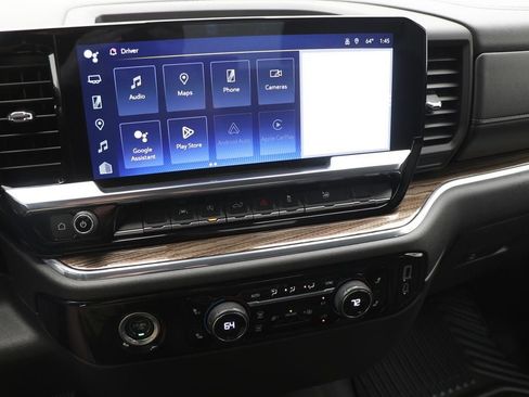 Used 2024 Chevrolet Silverado 1500 LT image 25