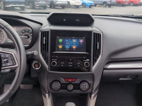 Used 2023 Subaru Forester Premium image 19