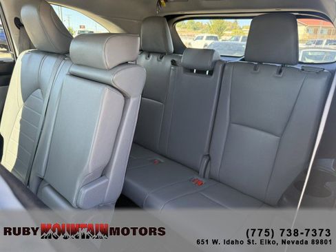 Used 2022 Toyota Highlander XLE image 20