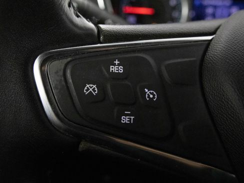 Used 2019 Chevrolet Equinox LT image 28