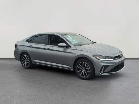 New 2026 Volkswagen Jetta SE image 7