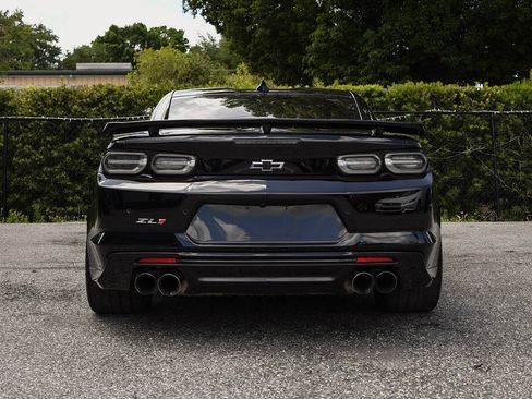 Used 2019 Chevrolet Camaro ZL1 RWD image 11