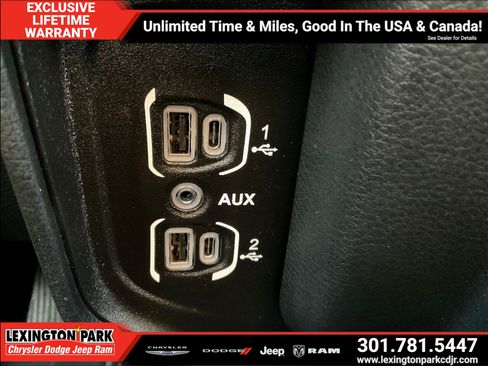 Used 2023 RAM 1500 Big Horn AWD/4WD image 16