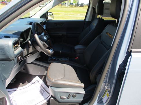 New 2025 Ford Maverick Tremor image 18