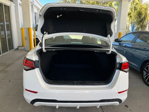 Used 2025 Nissan Sentra S image 29