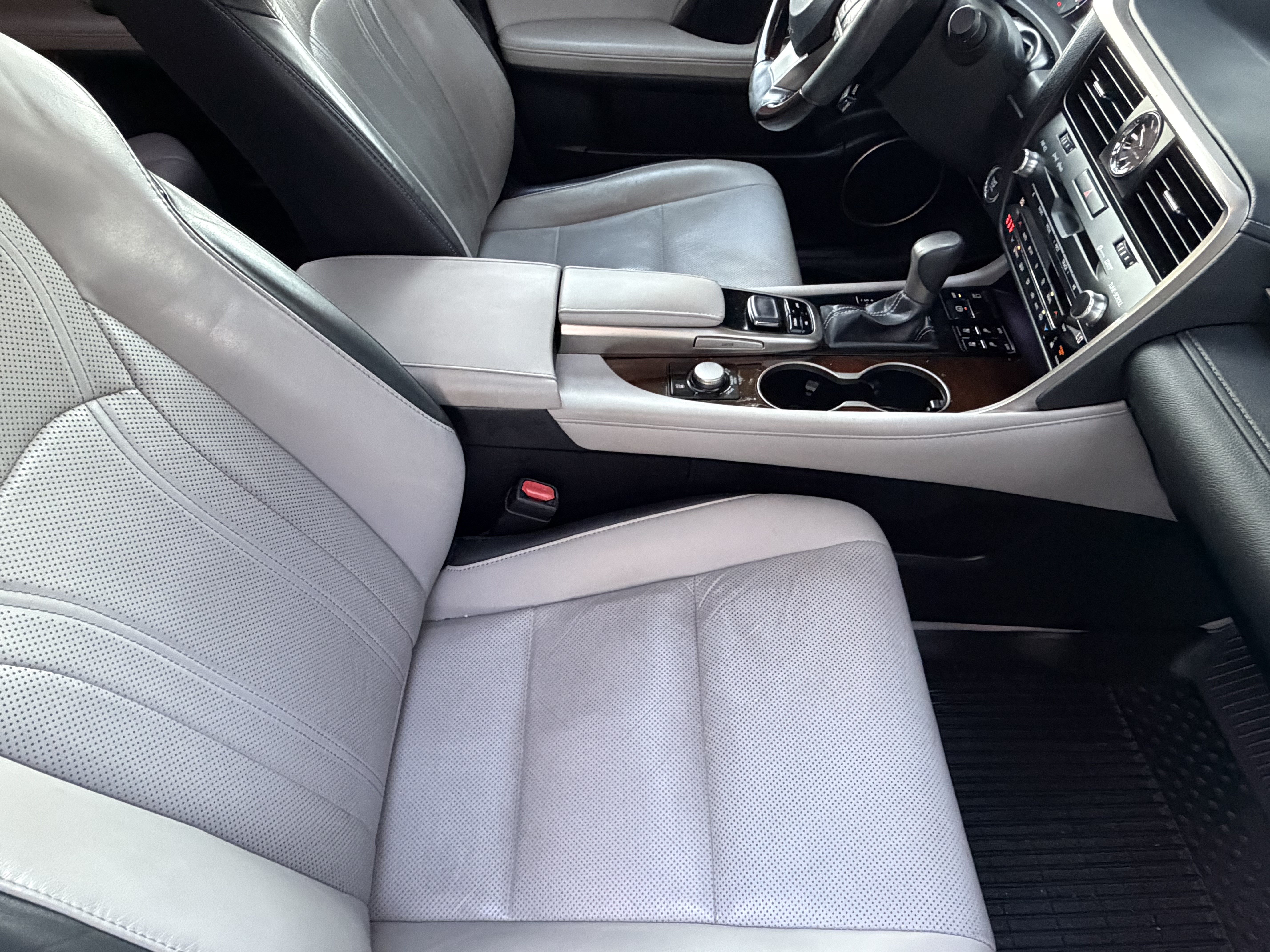 Used 2019 Lexus RX 350 FWD w/ Navigation Package image 42