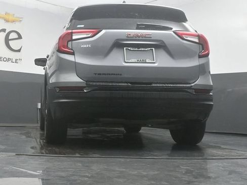 Used 2023 GMC Terrain SLT w/ Tech Package FWD image 54