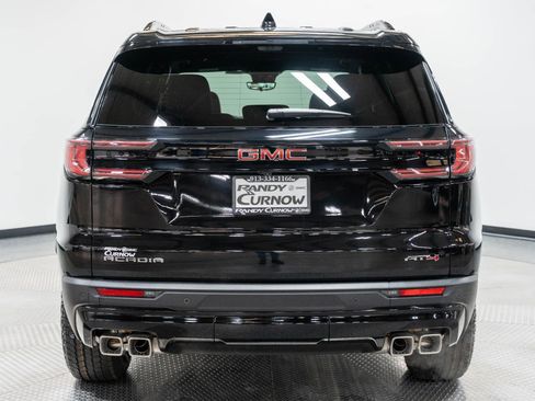 New 2026 GMC Acadia AT4 w/ Luxury Package image 7