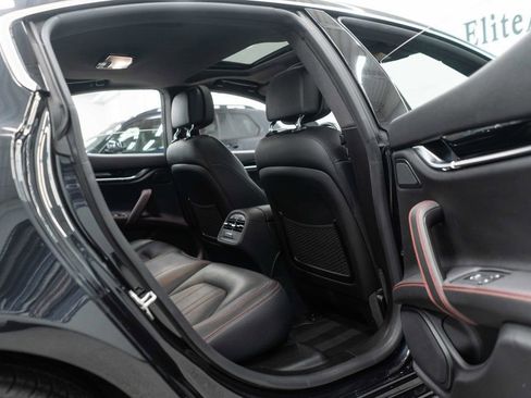 Used 2022 Maserati Ghibli Modena Q4 image 13