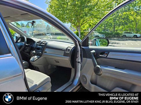 Used 2011 Honda CR-V LX image 10