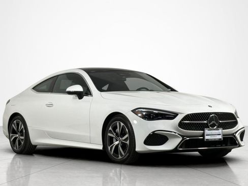Used 2026 Mercedes-Benz CLE 300 4MATIC Coupe image 7