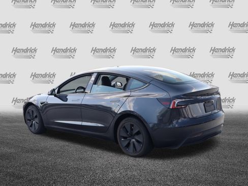 Used 2025 Tesla Model 3 image 8