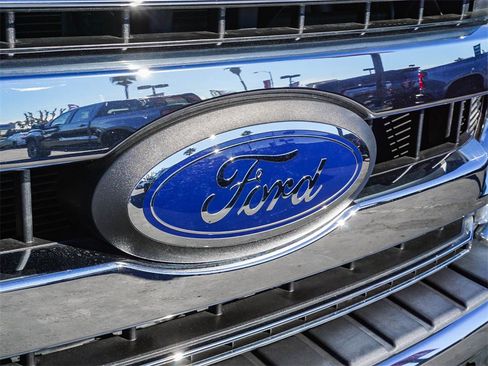 Used 2022 Ford F350 XL w/ STX Appearance Package image 11