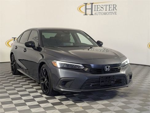 Used 2024 Honda Civic Sport image 2