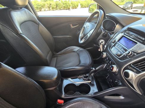 Used 2013 Hyundai Tucson GLS AWD/4WD image 29