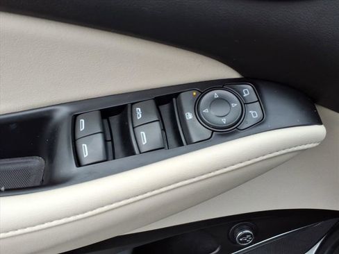 Used 2023 Buick Enclave Essence w/ Experience Buick Package image 24