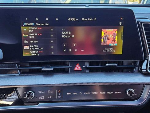 Certified 2024 Kia Sportage SX image 21