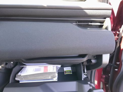 New 2026 Subaru Outback Limited AWD/4WD image 40