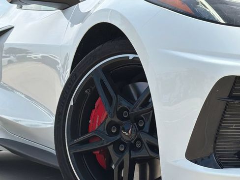 Used 2024 Chevrolet Corvette Stingray Coupe w/ Z51 Performance Package RWD image 2